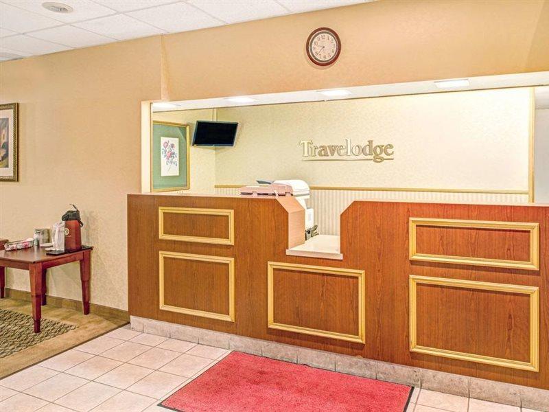 Travelodge By Wyndham Lincoln Airport I-80 Bagian luar foto