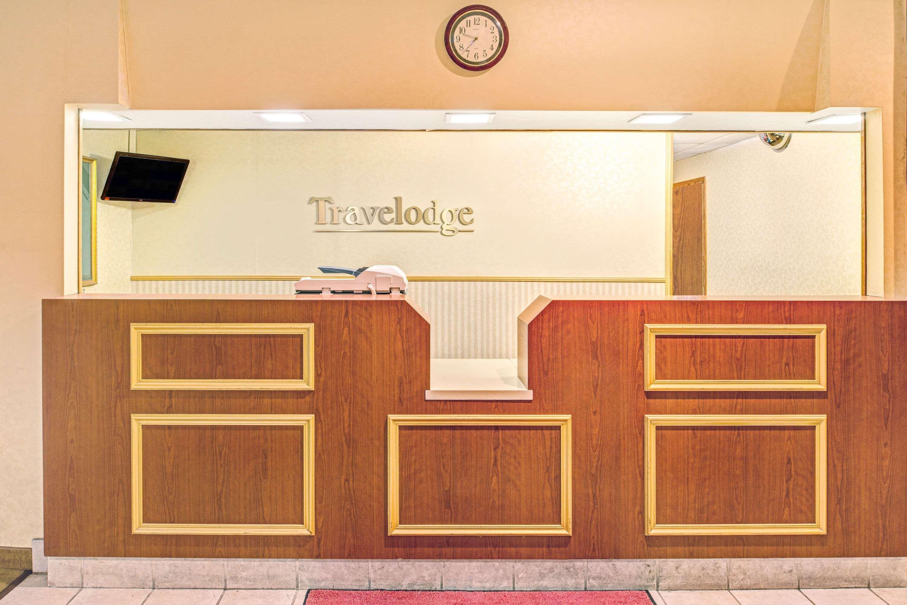 Travelodge By Wyndham Lincoln Airport I-80 Bagian luar foto